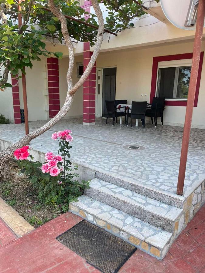 באר Villa Nilic מראה חיצוני תמונה